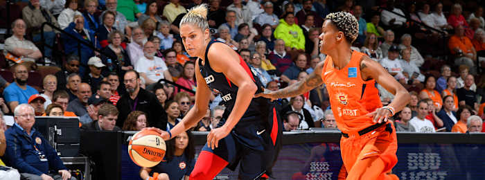 Elena Delle Donne drives on Courtney Williams